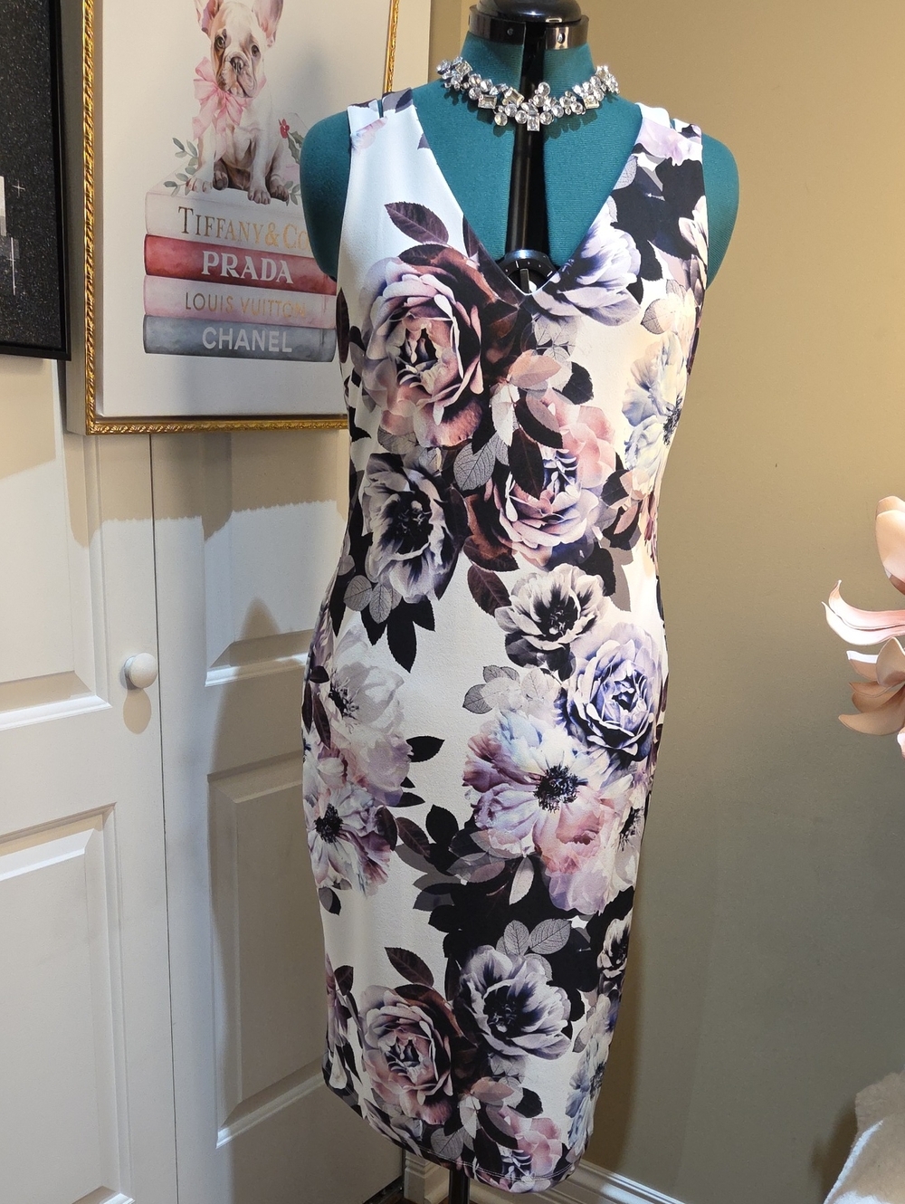 Nwot 14 Premier Amour Sleeveless Floral V-Neck Midi Dress in White and Purple